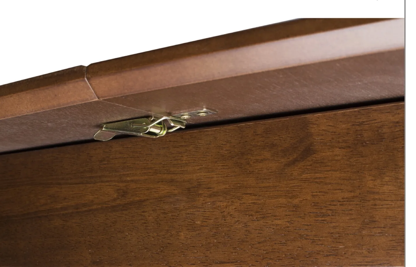 Brand new table and chairs in stock image indicator(5)