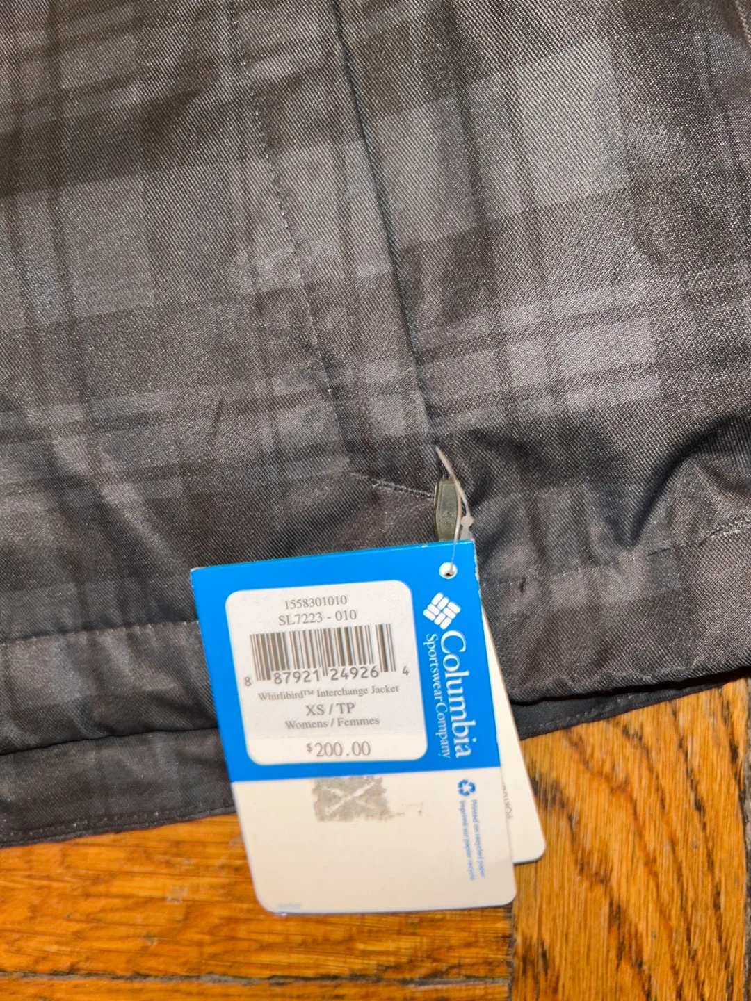 Columbia Women’s Black Plaid Lightweight Jacket NEW - SZ XS image indicator(2)