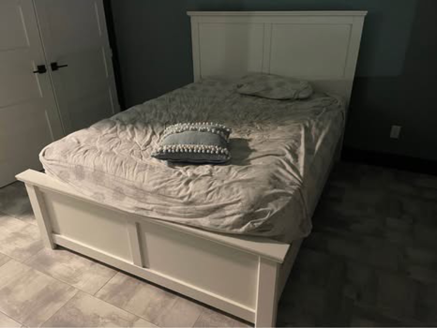 White Queen Bed Frame - photo 2