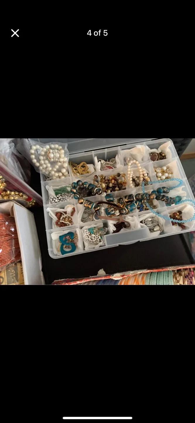 Earings sets bracelets lots of variety image indicator(2)