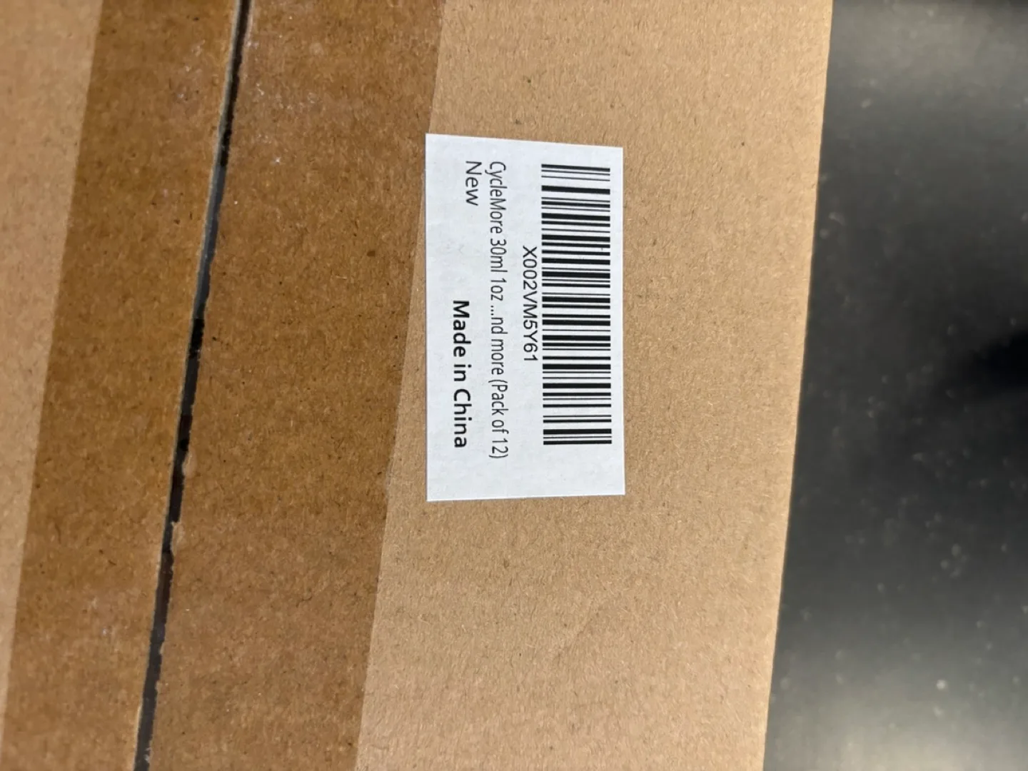 21 x 30ml Frosted Glass Jars with Silver Lids and Labels image indicator(5)