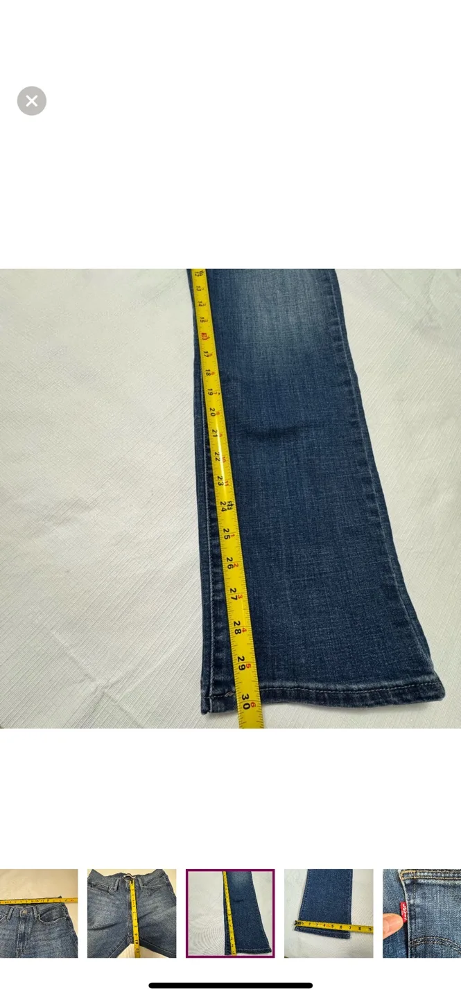 Levi's Women's Slimming Straight Jeans - Size 29 image indicator(8)