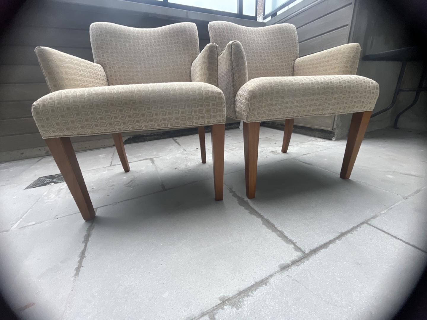 Pair of Stanley Furniture Company Arm Chairs - photo 4