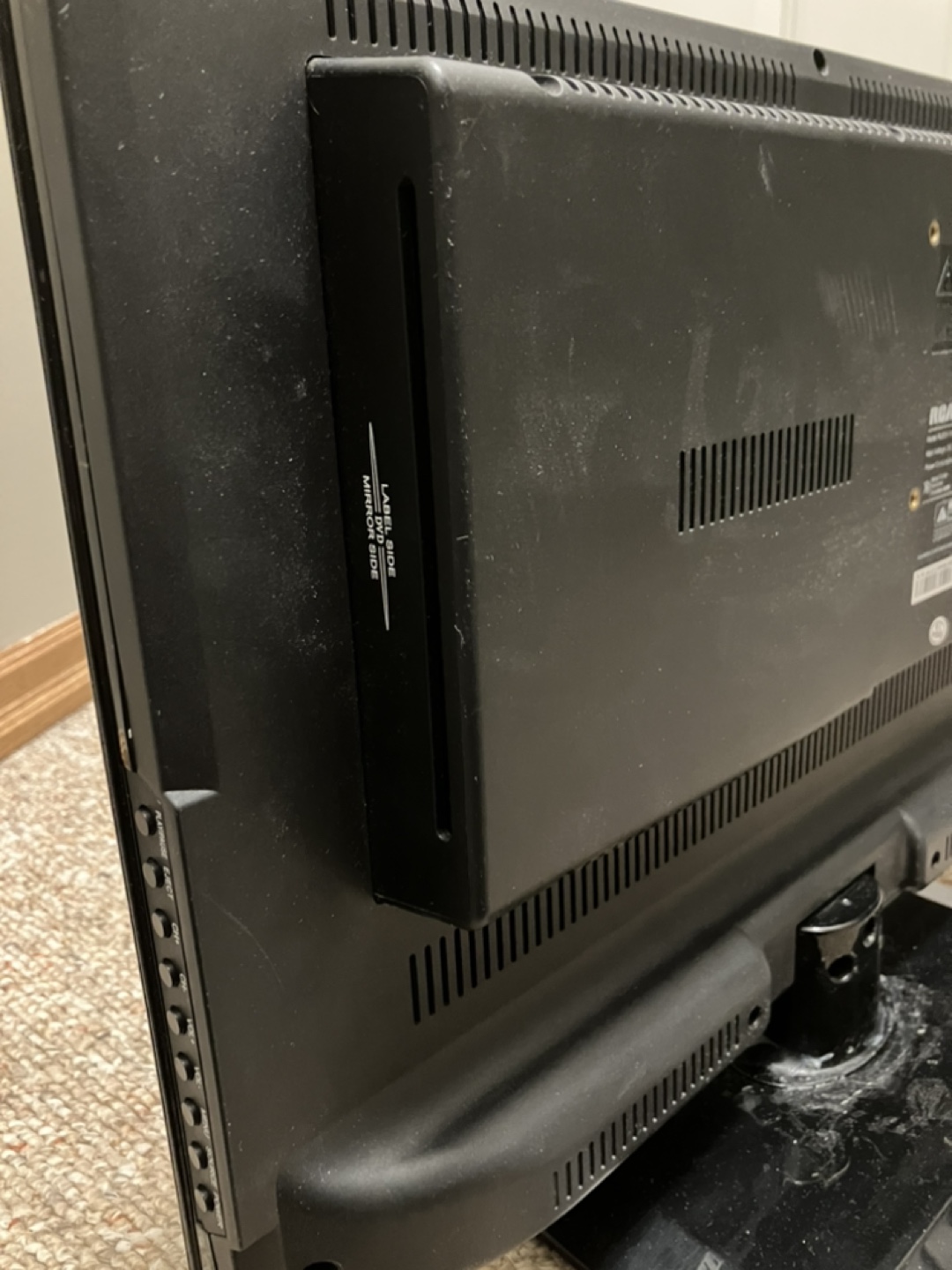 RCA 19" LED TV - DVD combo - photo 4