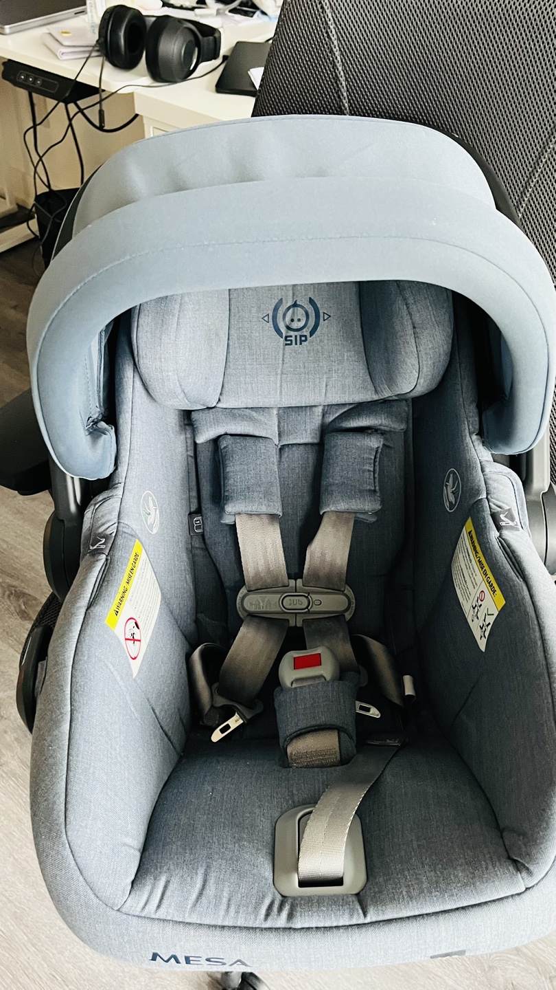 Uppababy MESA V2 Infant Car Seat - Grey - photo 3