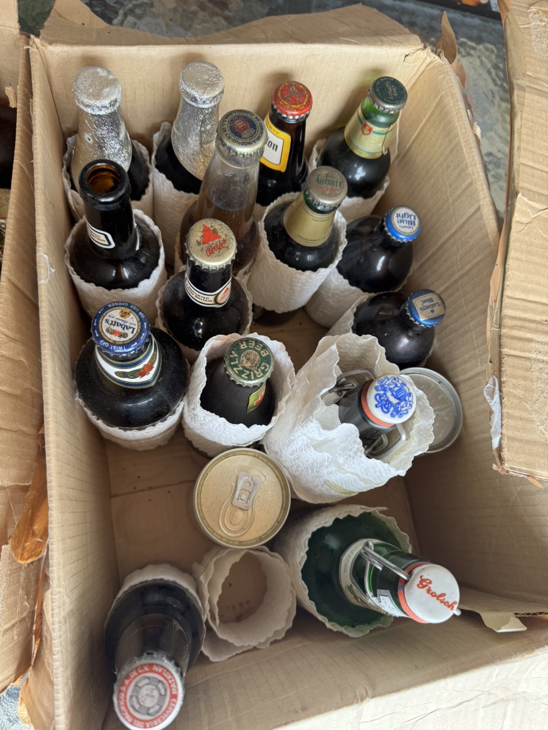 Collection of vintage beer bottles - photo 2