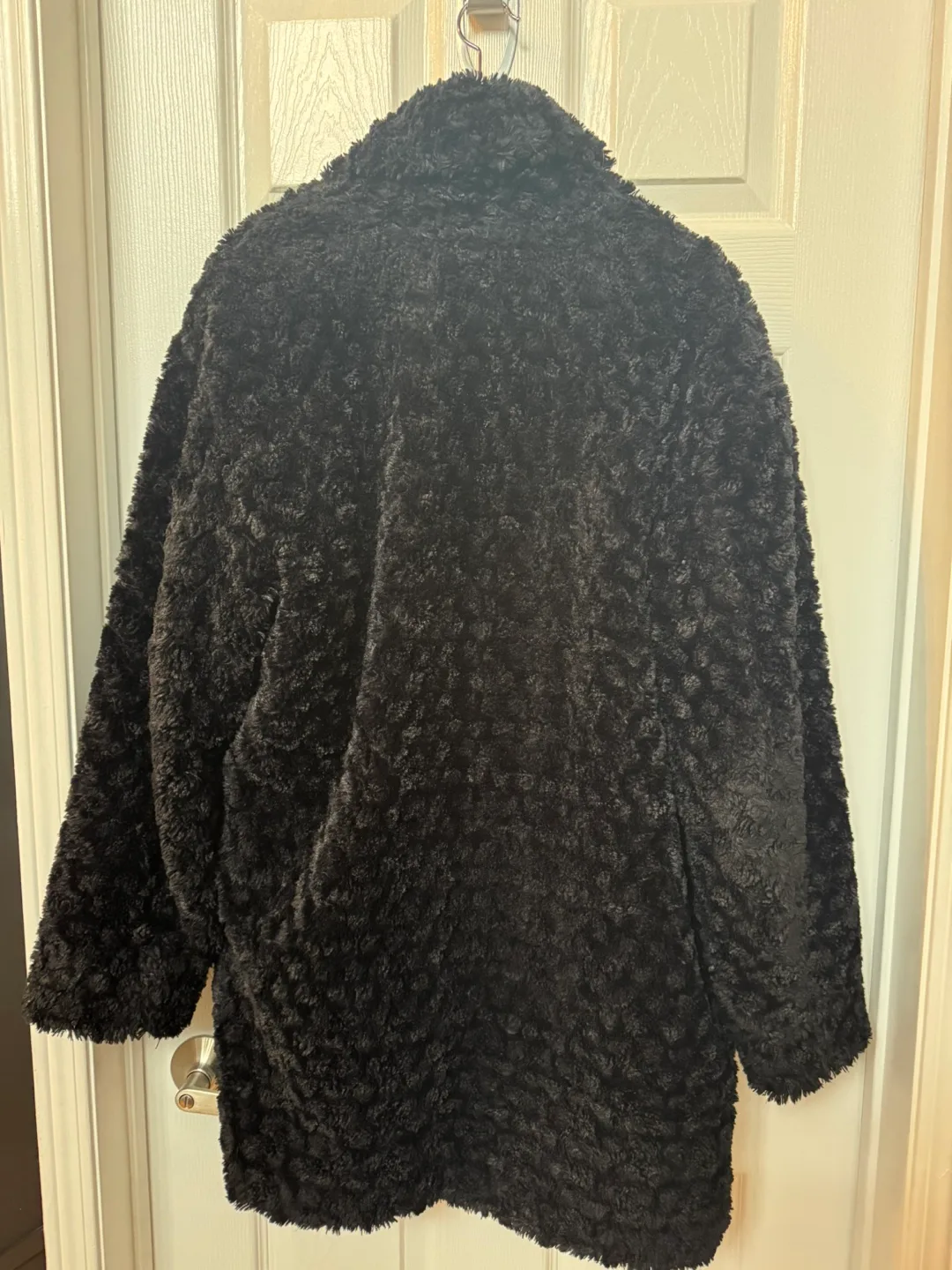 Wilfred Free Black Fuzzy Coat - Size L image indicator(3)