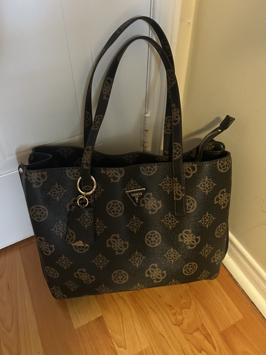 Guess brown tote bag