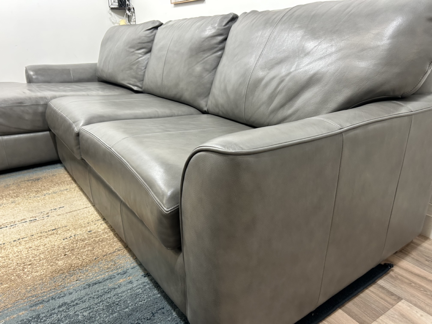 Leather Sectional Made in Canada - Delivery - photo 3