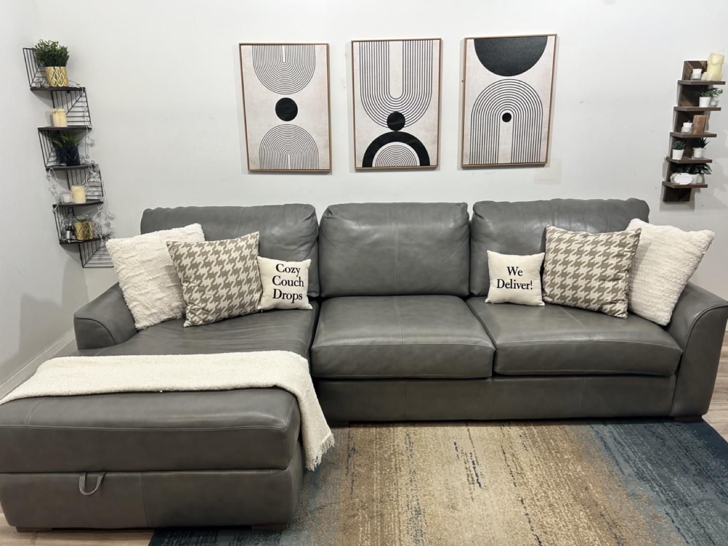 Leather Sectional Made in Canada - Delivery