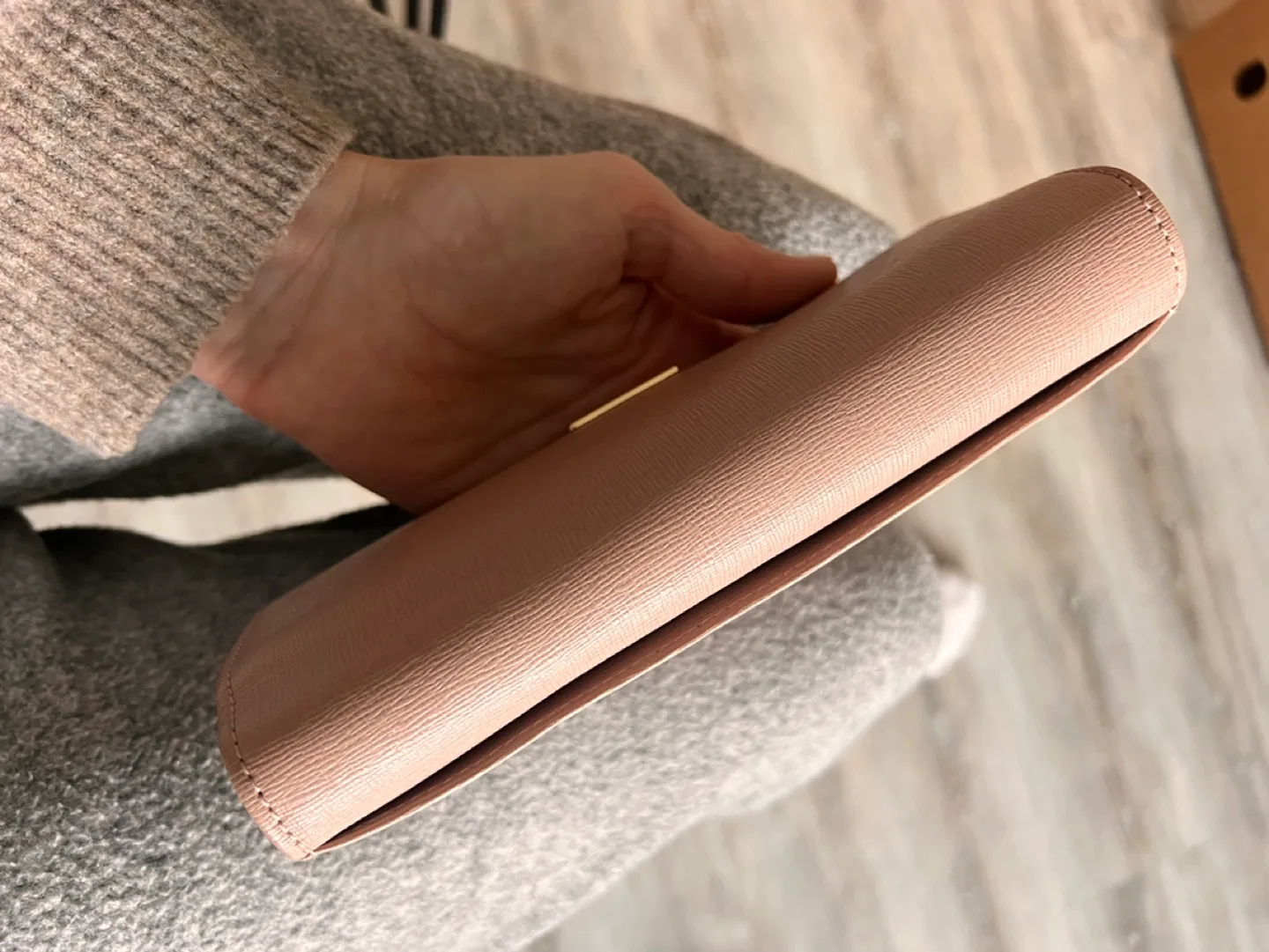 Furla blush pink leather wallet image indicator(3)