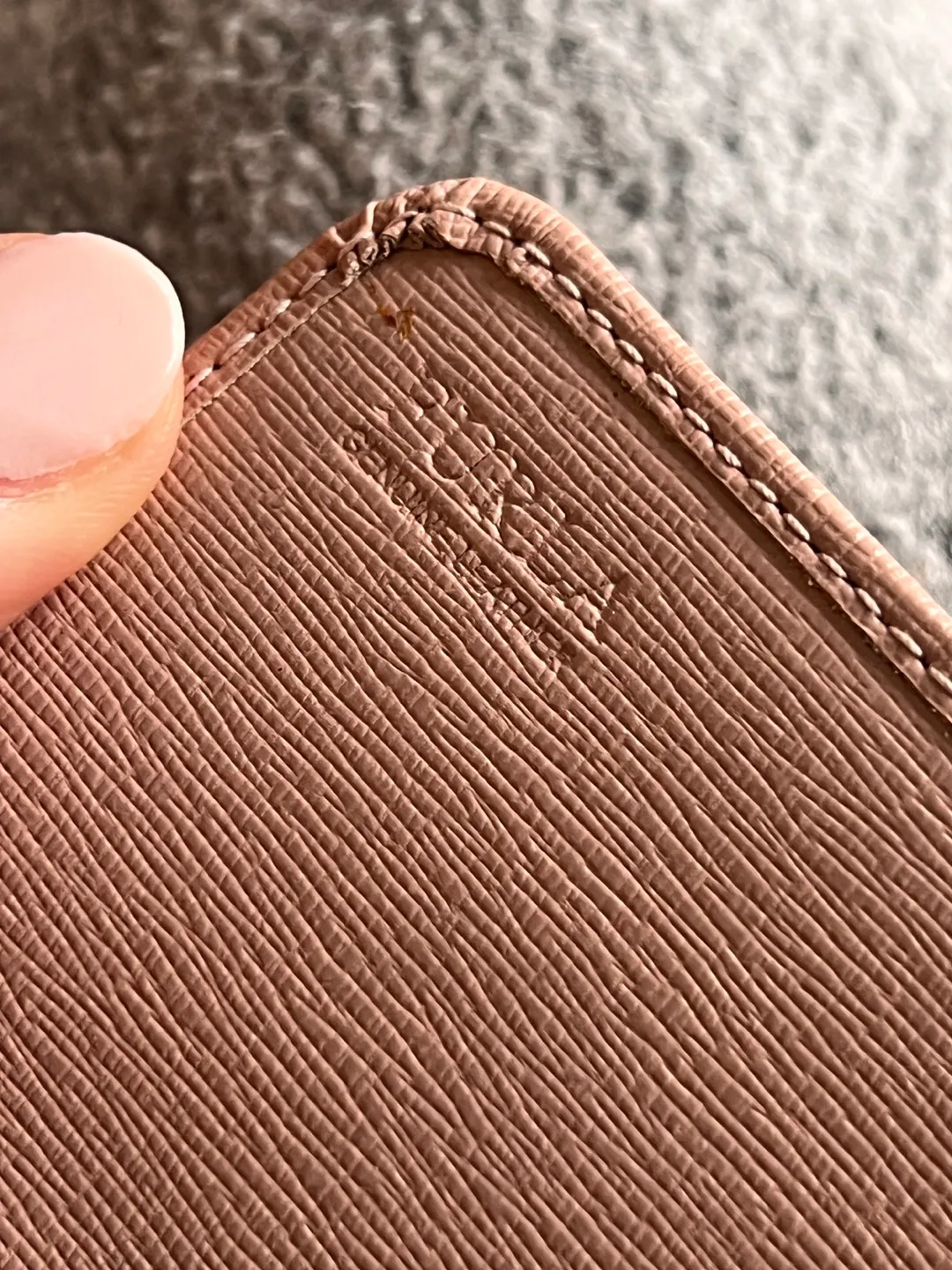 Furla blush pink leather wallet image indicator(4)