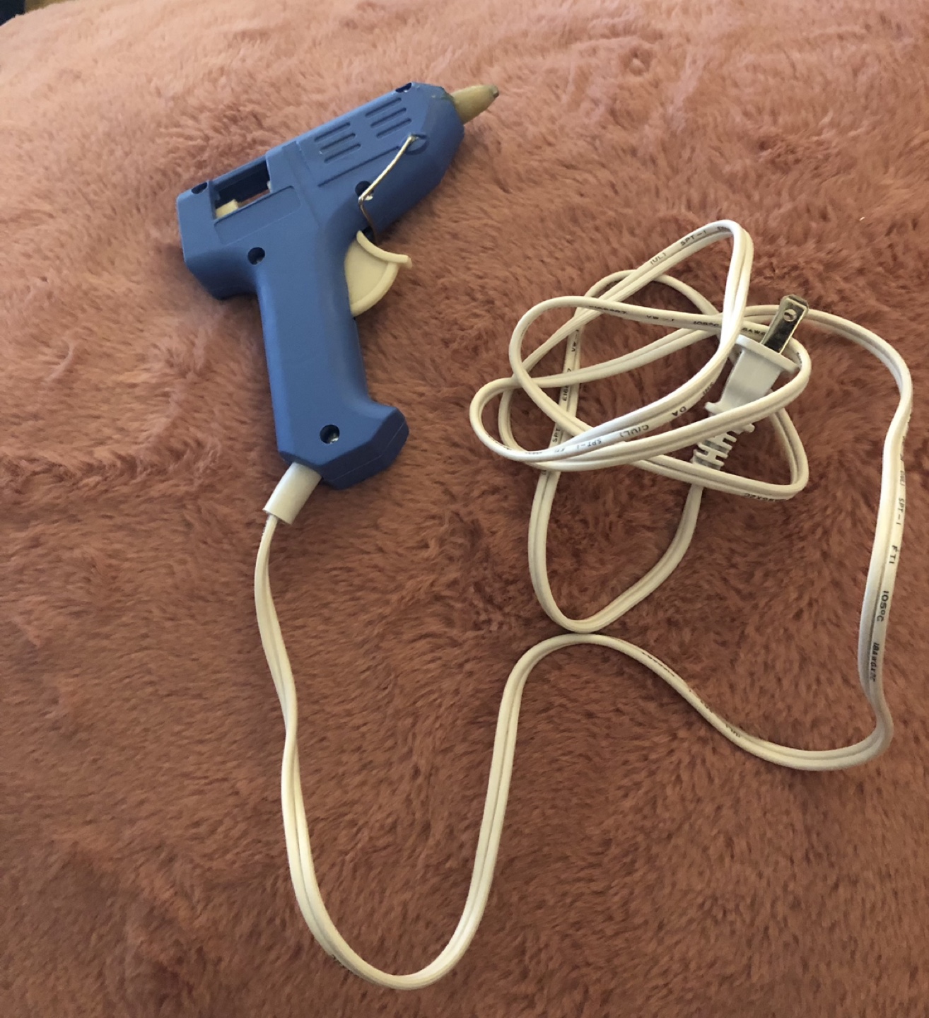 Hot Glue Gun with Glue Sticks - photo 2
