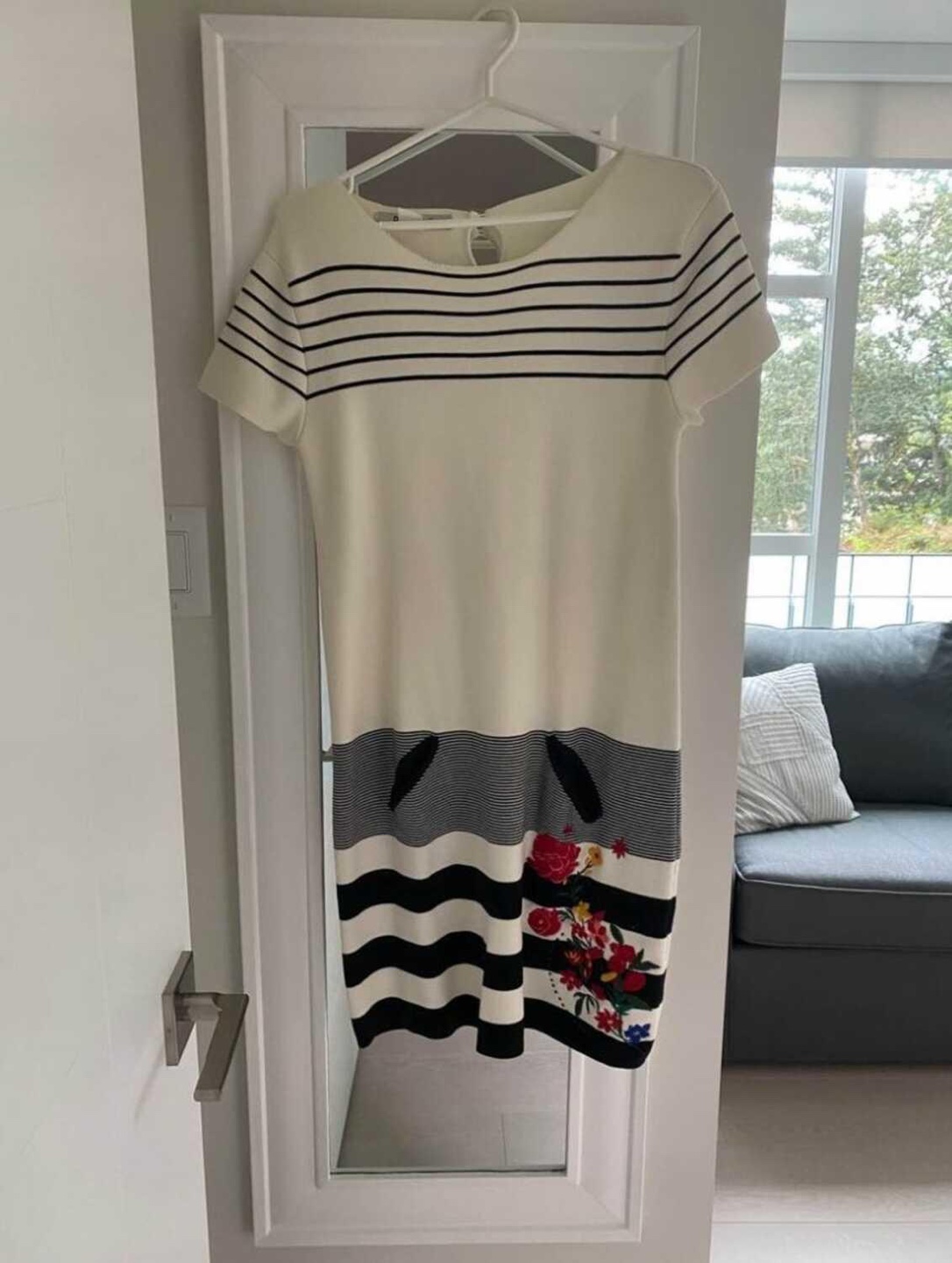 Desigual Knit Dress Fits Medium - photo 2