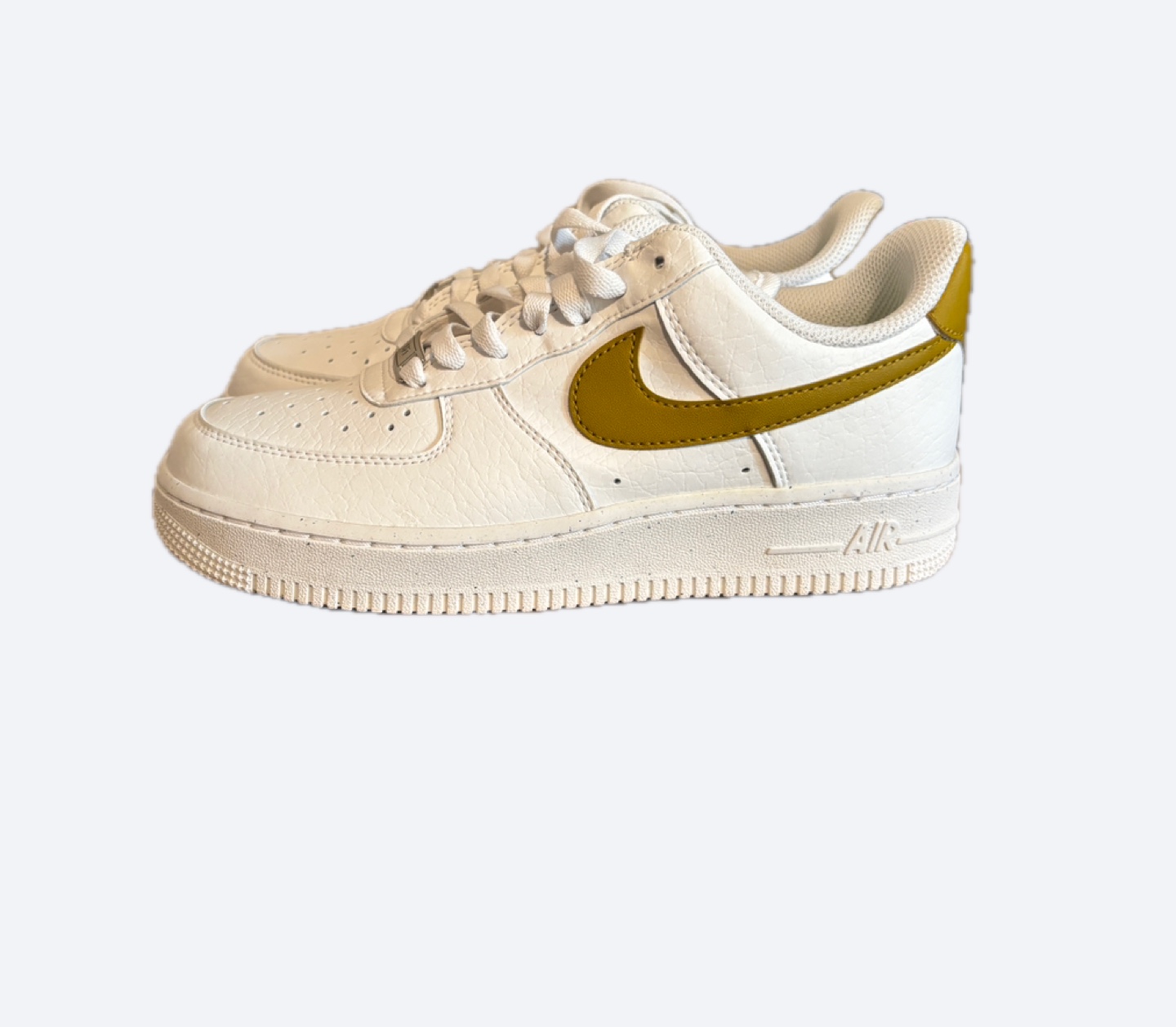 BRAND NEW! Nike Air Force 1 '07 Low Sneakers - Women's Size 7