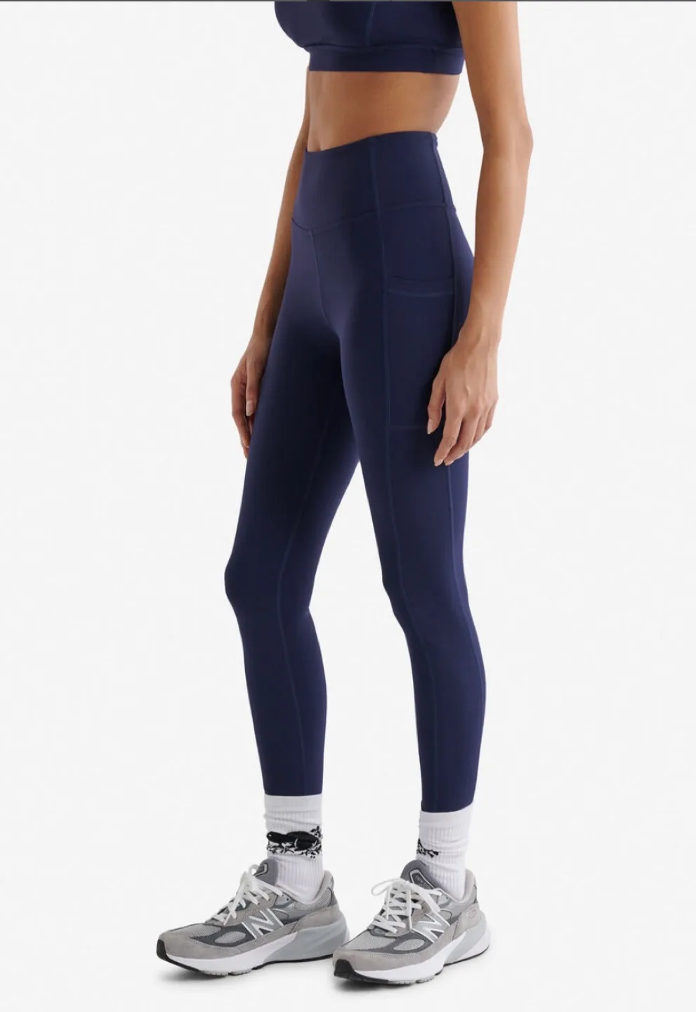 NEW WITH TAG Roots pocket legging “dusty blue” size small image indicator(4)