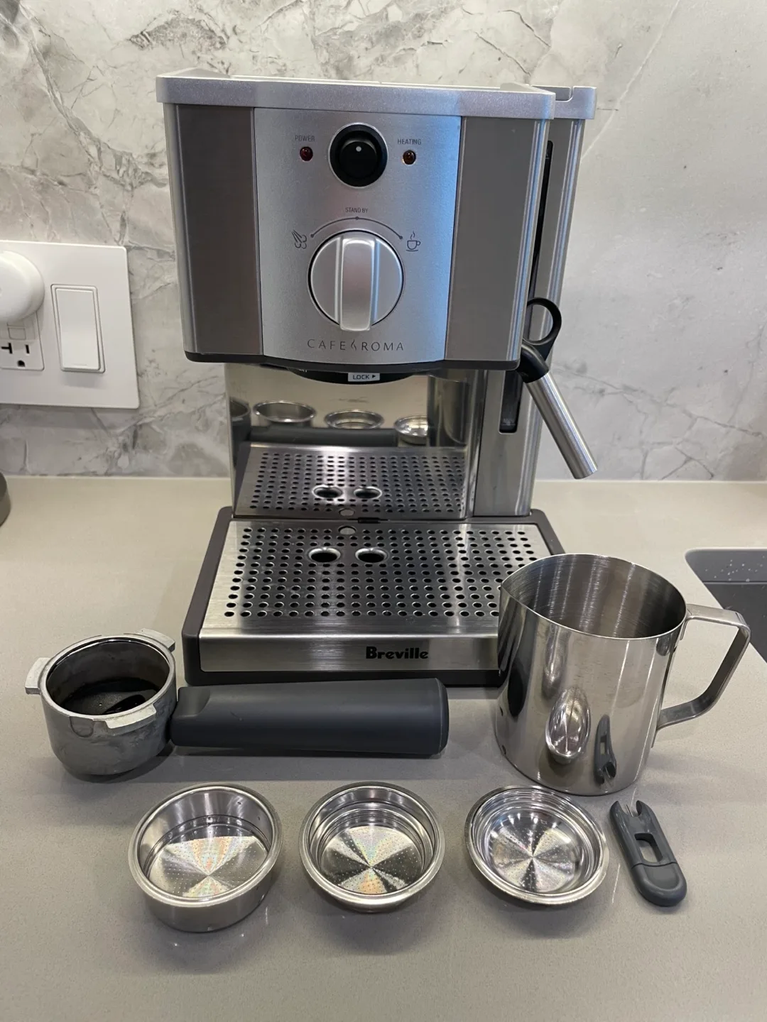 Breville Cafe Roma Espresso Machine thumbnail