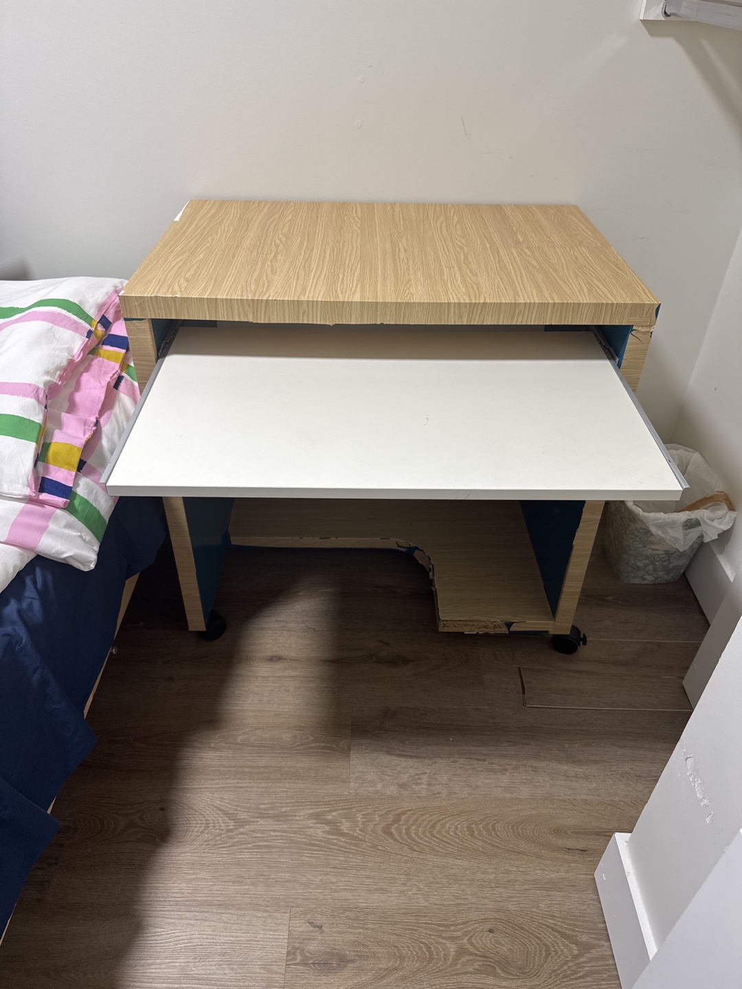 Small Computer Desk with Keyboard Tray - photo 2