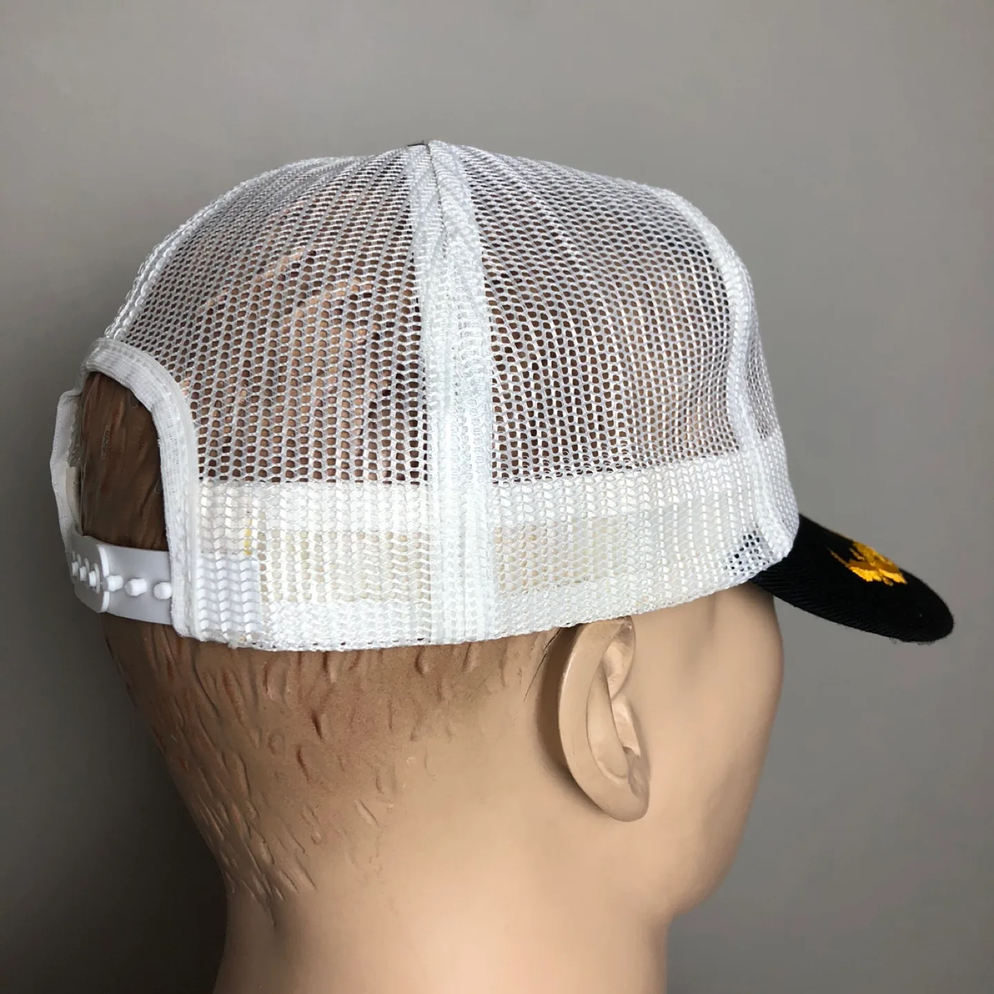 Vintage Jack Daniels Country Club 19th Hole Mesh SnapBack Hat image indicator(4)