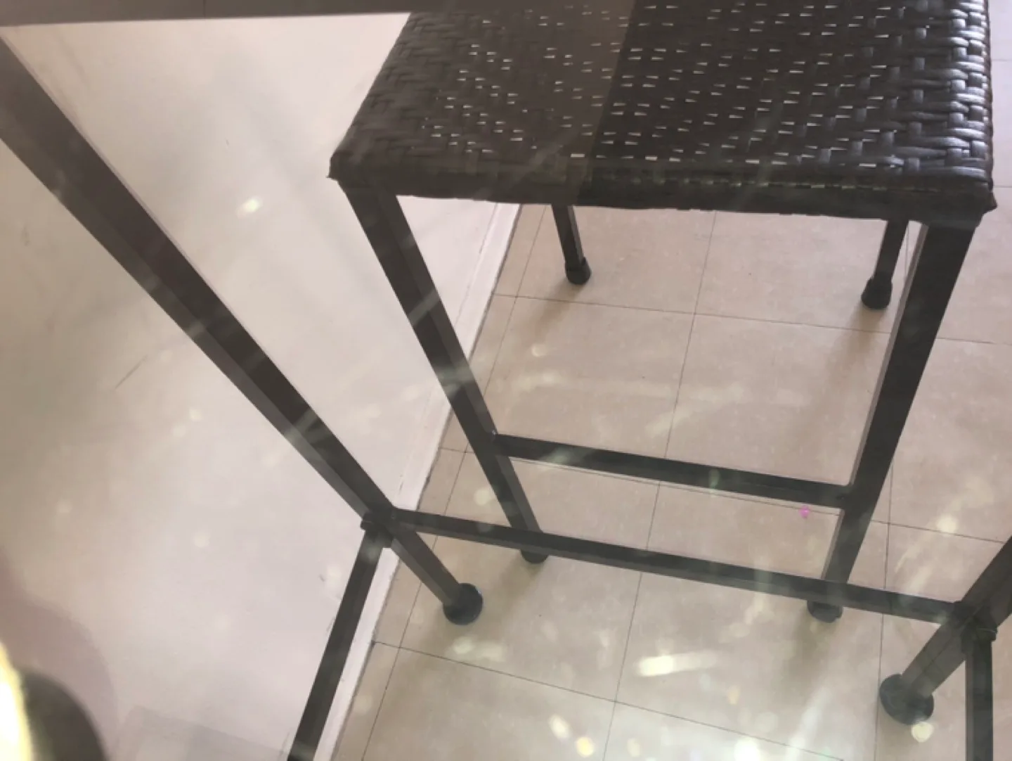 Glass Table image indicator(4)