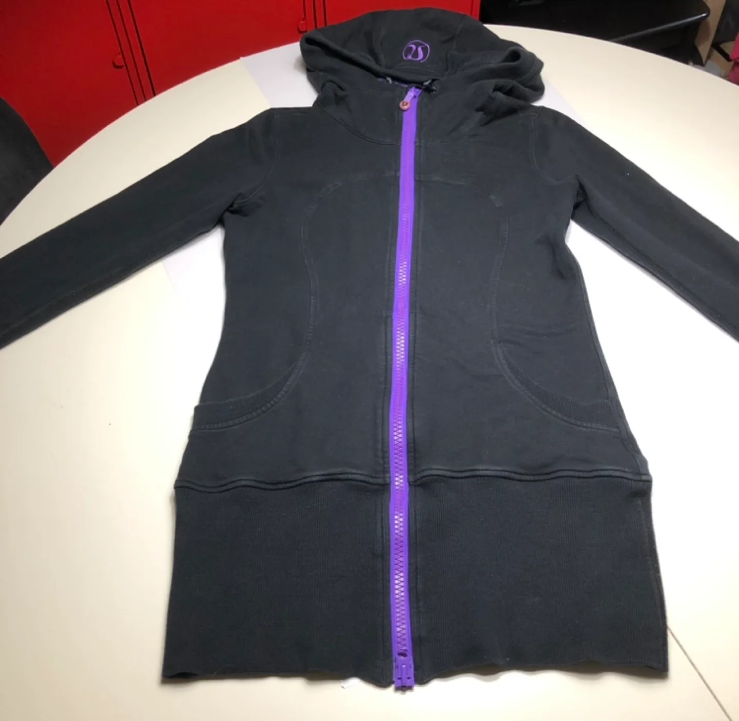 Lululemon Scuba Hoodie Full Zip Extra Long Size 6 image indicator(8)