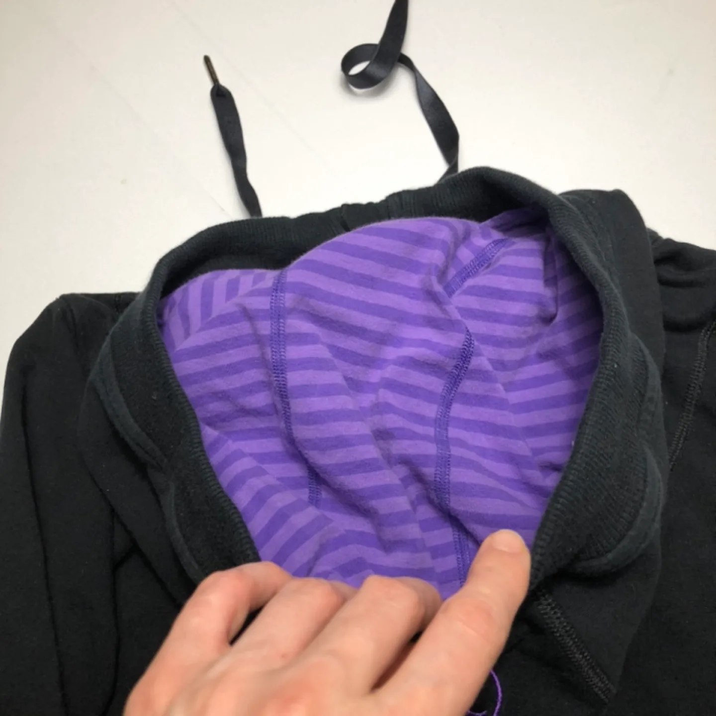 Lululemon Scuba Hoodie Full Zip Extra Long Size 6 image indicator(10)