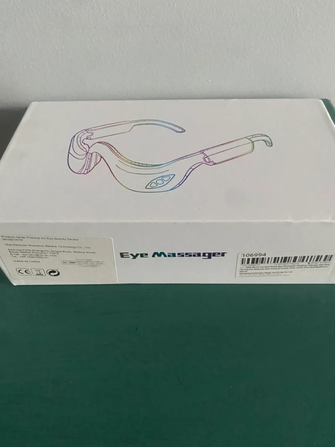 New in box  eye massager with red light therapy image indicator(2)