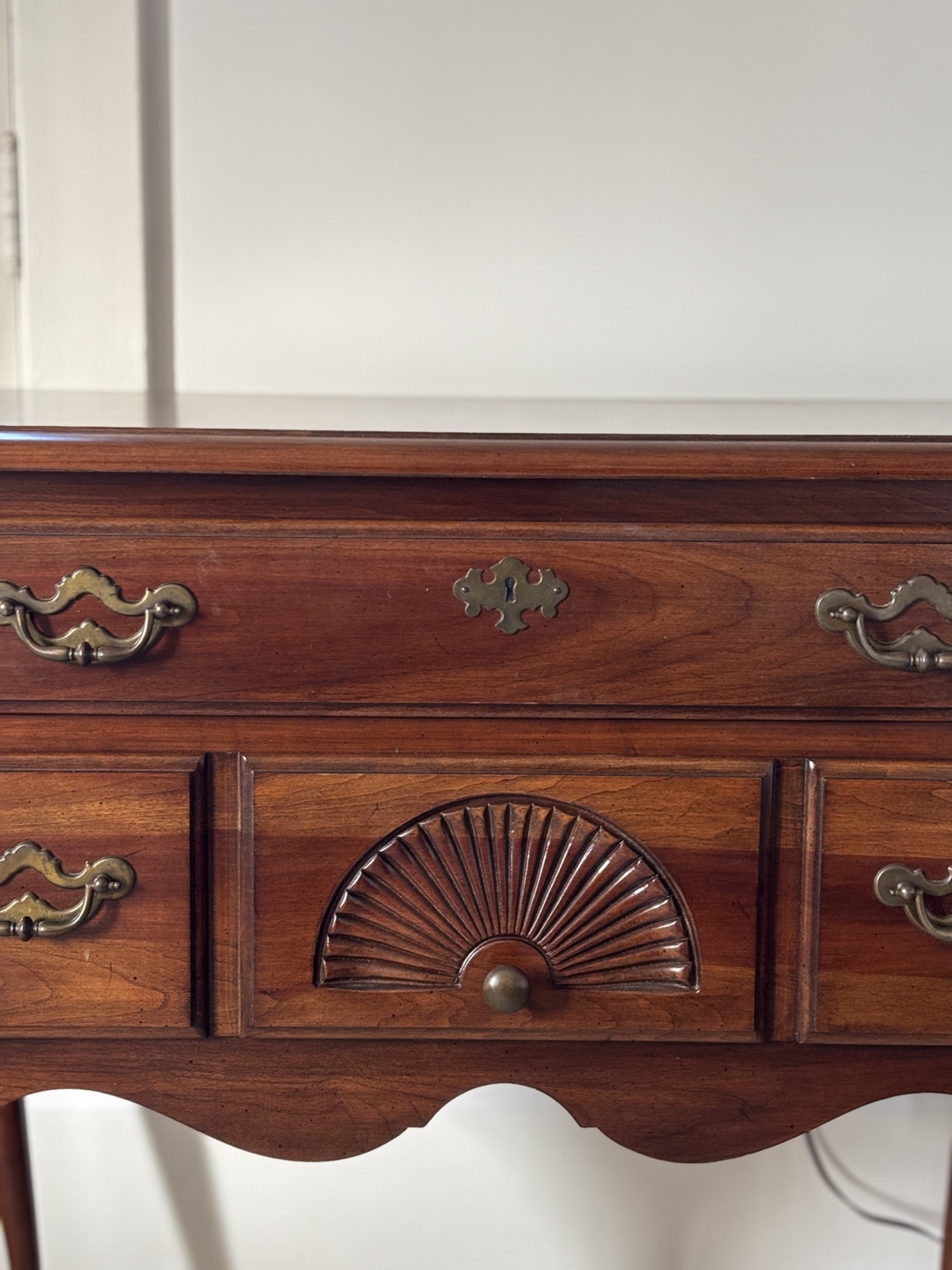 Vintage 1976 Thomasville Furniture Industries Nightstand - photo 2