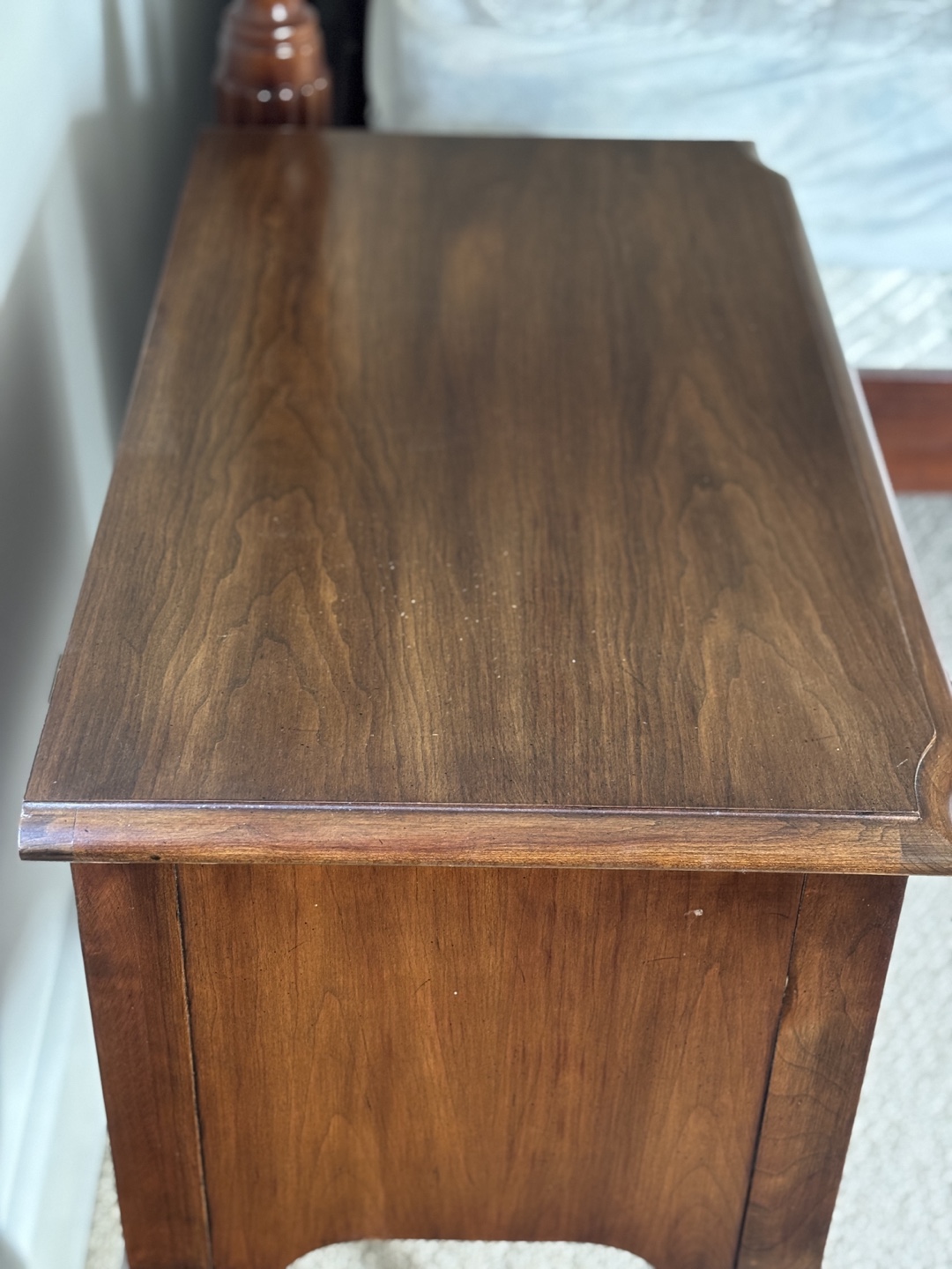 Vintage 1976 Thomasville Furniture Industries Nightstand - photo 5