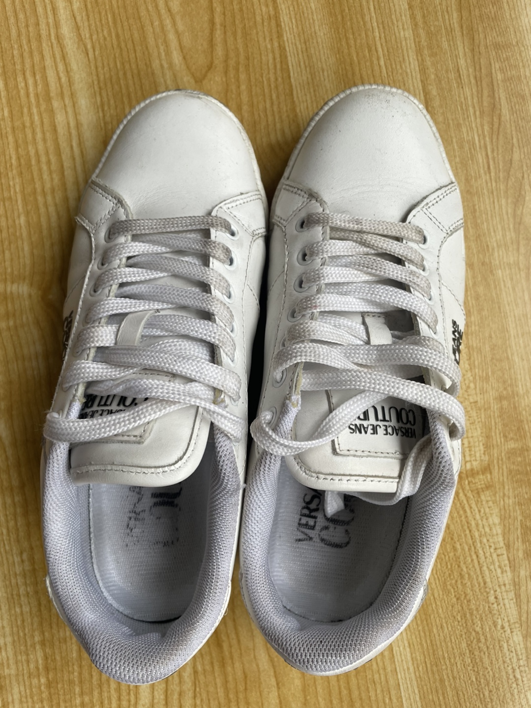 Versace Jeans Couture White Leather Sneakers - Women's EU 39 - photo 4