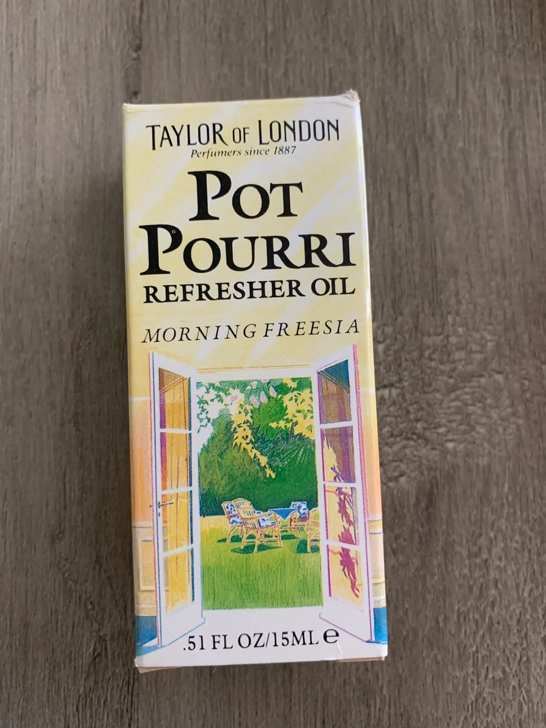 Taylor of London Pot Pourri - Morning Freesia image indicator(3)