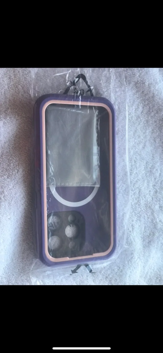 🍇OtterBox Waterproof iPhone 15 Pro Case - Purple image indicator(9)
