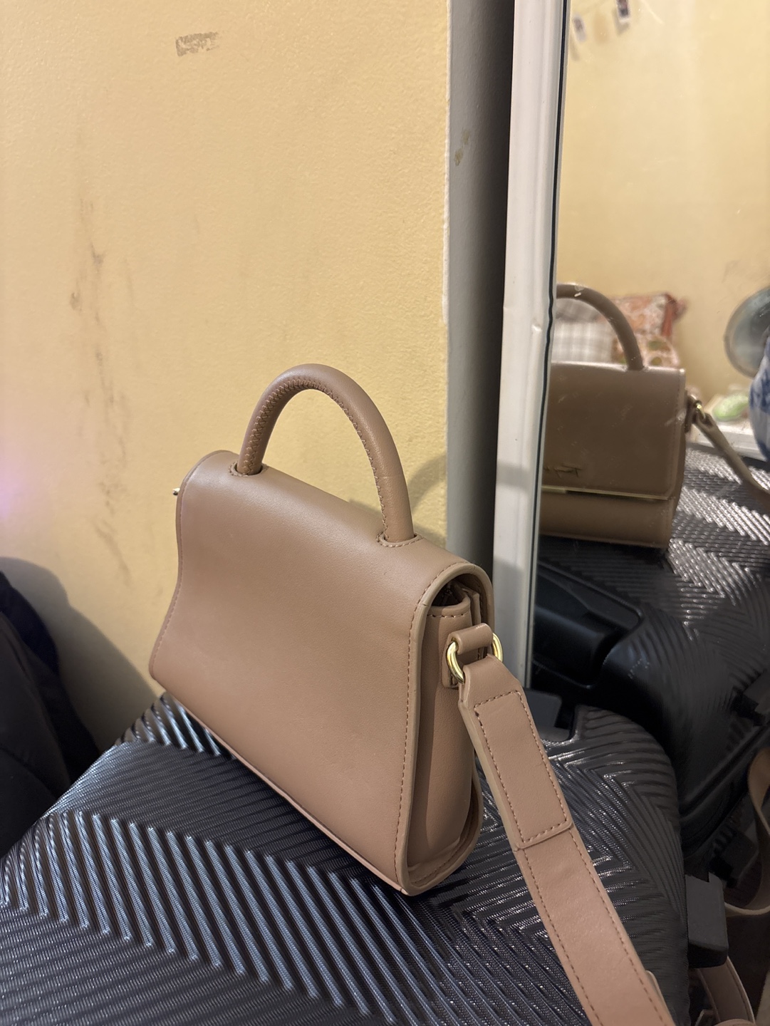 Tommy Hilfiger taupe crossbody bag - photo 2