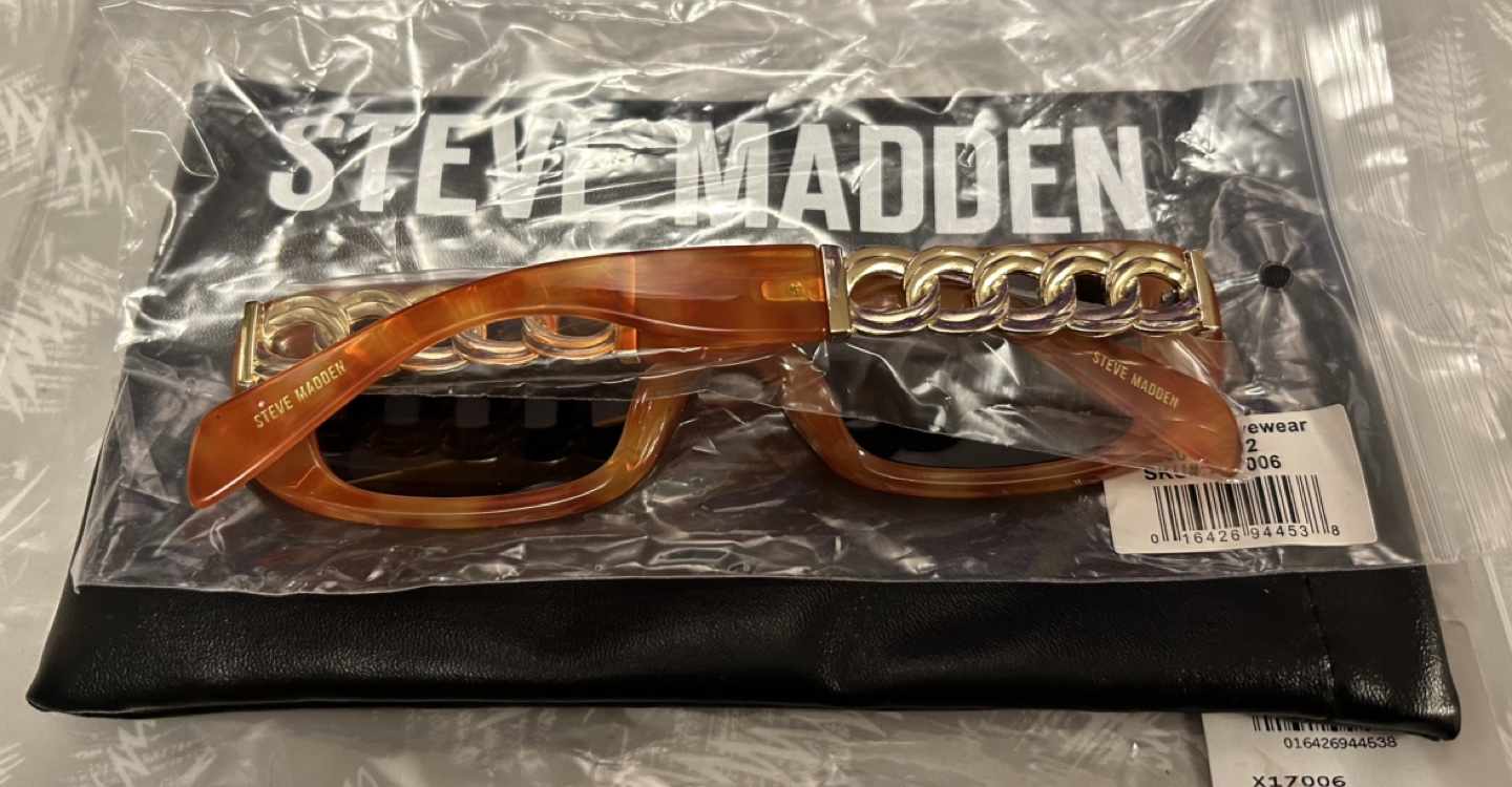 ✨✨Steve Madden Sunglasses - New with Tags - photo 4