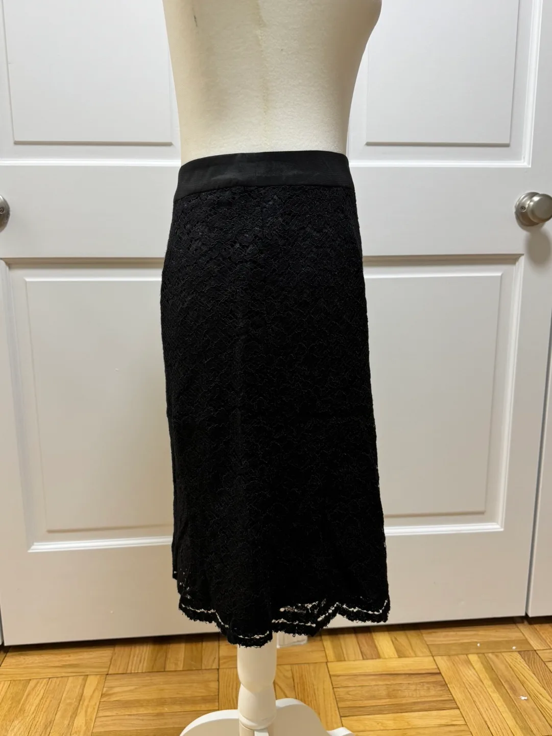 New With Tags! Ann Taylor Loft Black Lace Pencil Skirt | Size 2P image indicator(3)