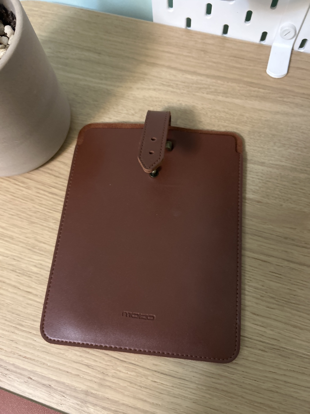 Kobo eReader Leather with case - photo 2