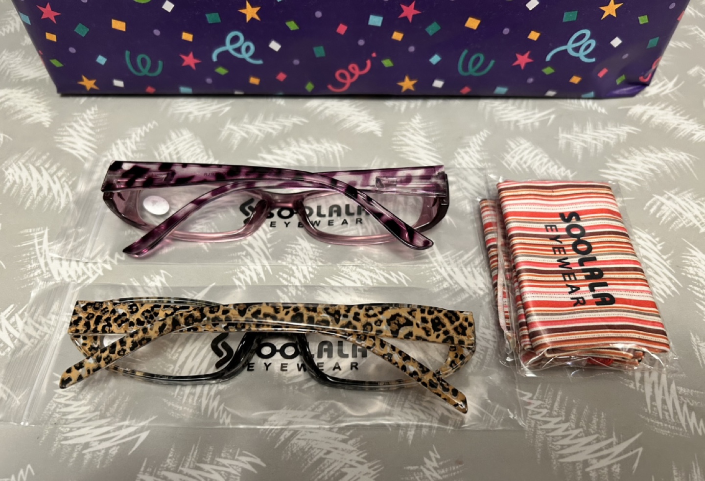 ✨✨Two Pairs of Ladies Soolala Reading Glasses 1.75 - photo 4