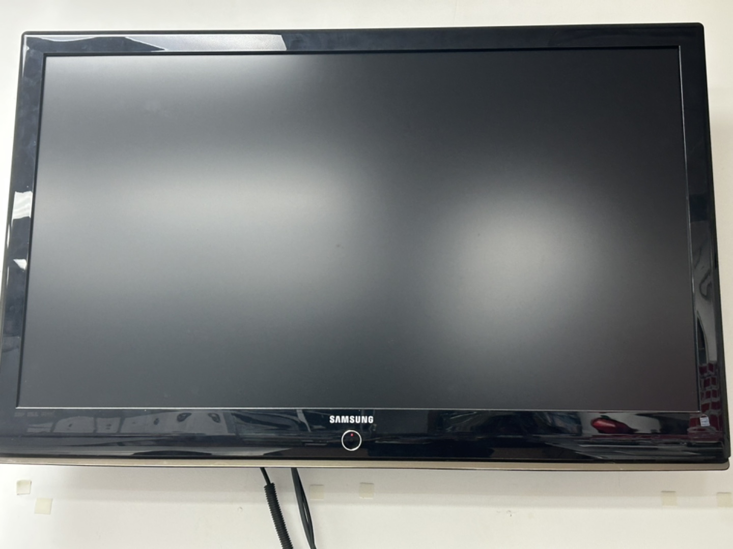 42” Samsung Flat Screen TV