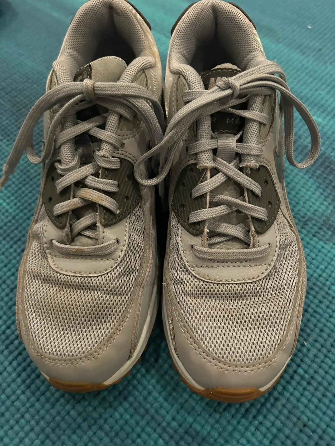 Nike Air Max 90 Sneakers - Size Y6.5 image indicator(2)