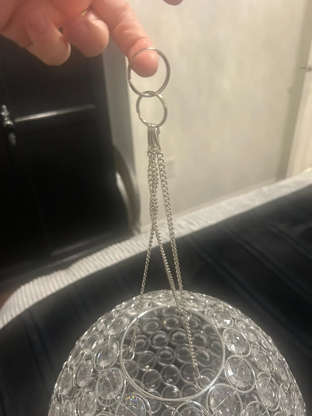 Crystal Ball Hanging Candle Holder image indicator(4)