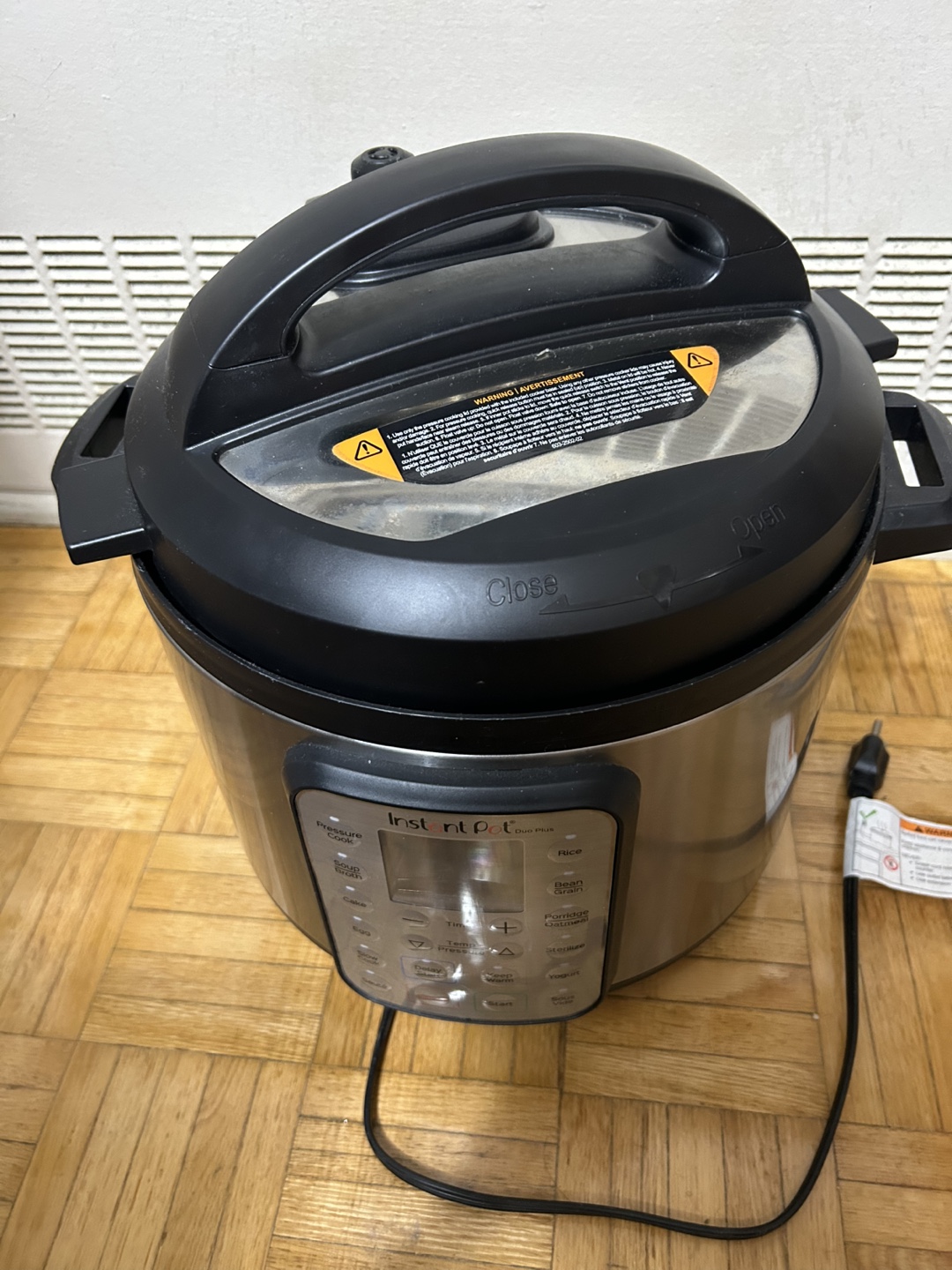 Instant Pot Duo Plus 8 Quart Electric Pressure Cooker - Silver - photo 2