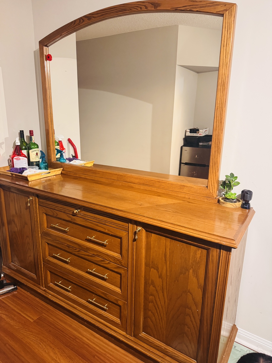 Large Wooden Vanity with Mirror - photo 3
