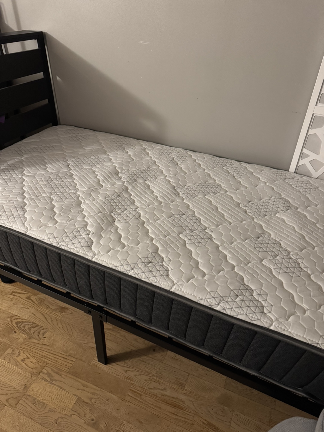 Twin Mattress and Metal Frame Set - photo 5