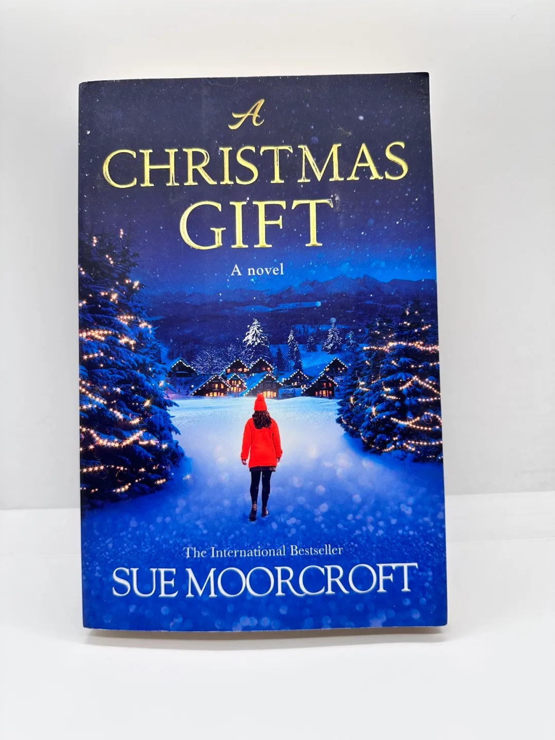 A Christmas Gift by Sue Moorcroft - Paperback Novel thumbnail