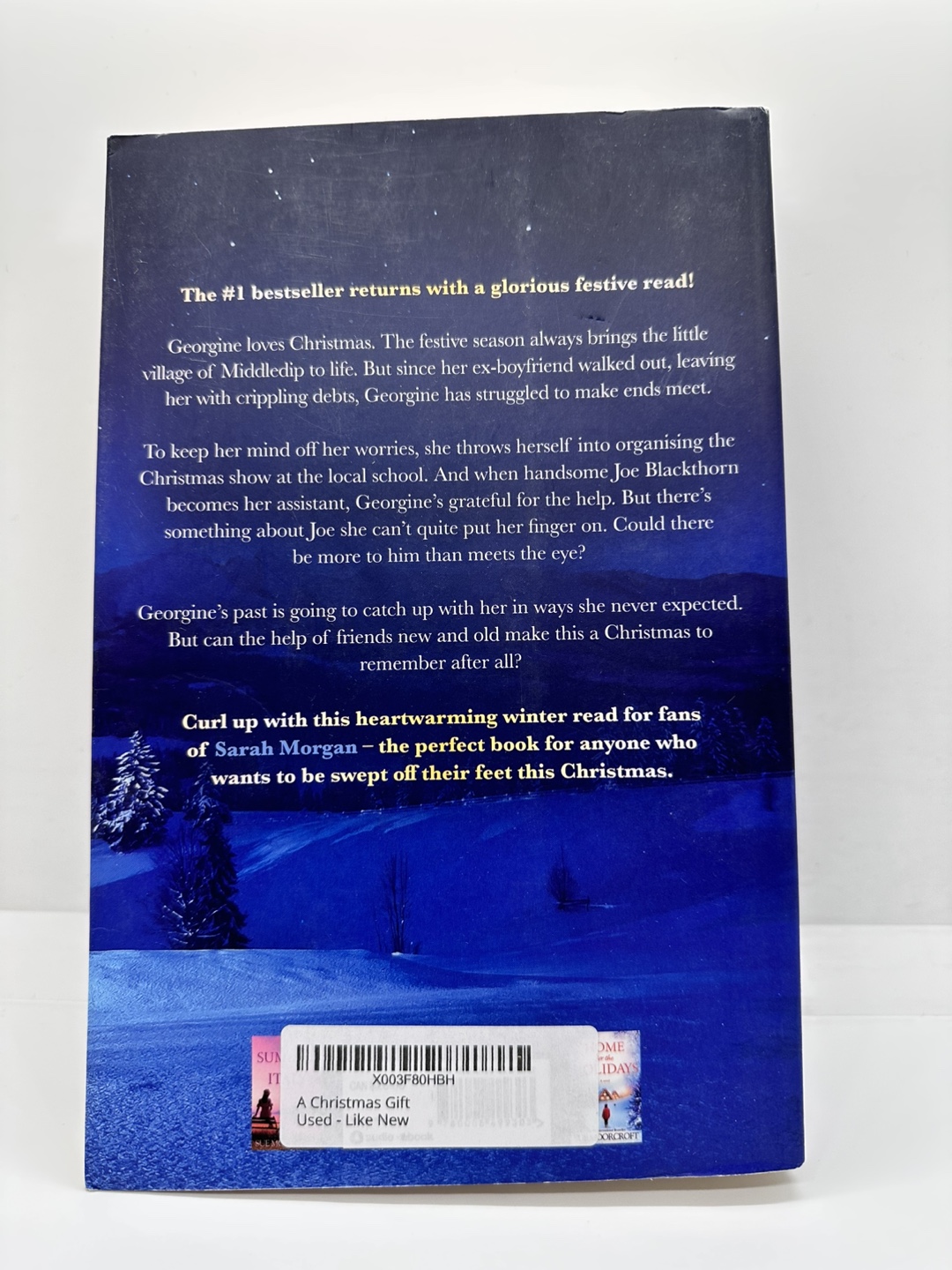 A Christmas Gift by Sue Moorcroft - Paperback Novel - photo 3
