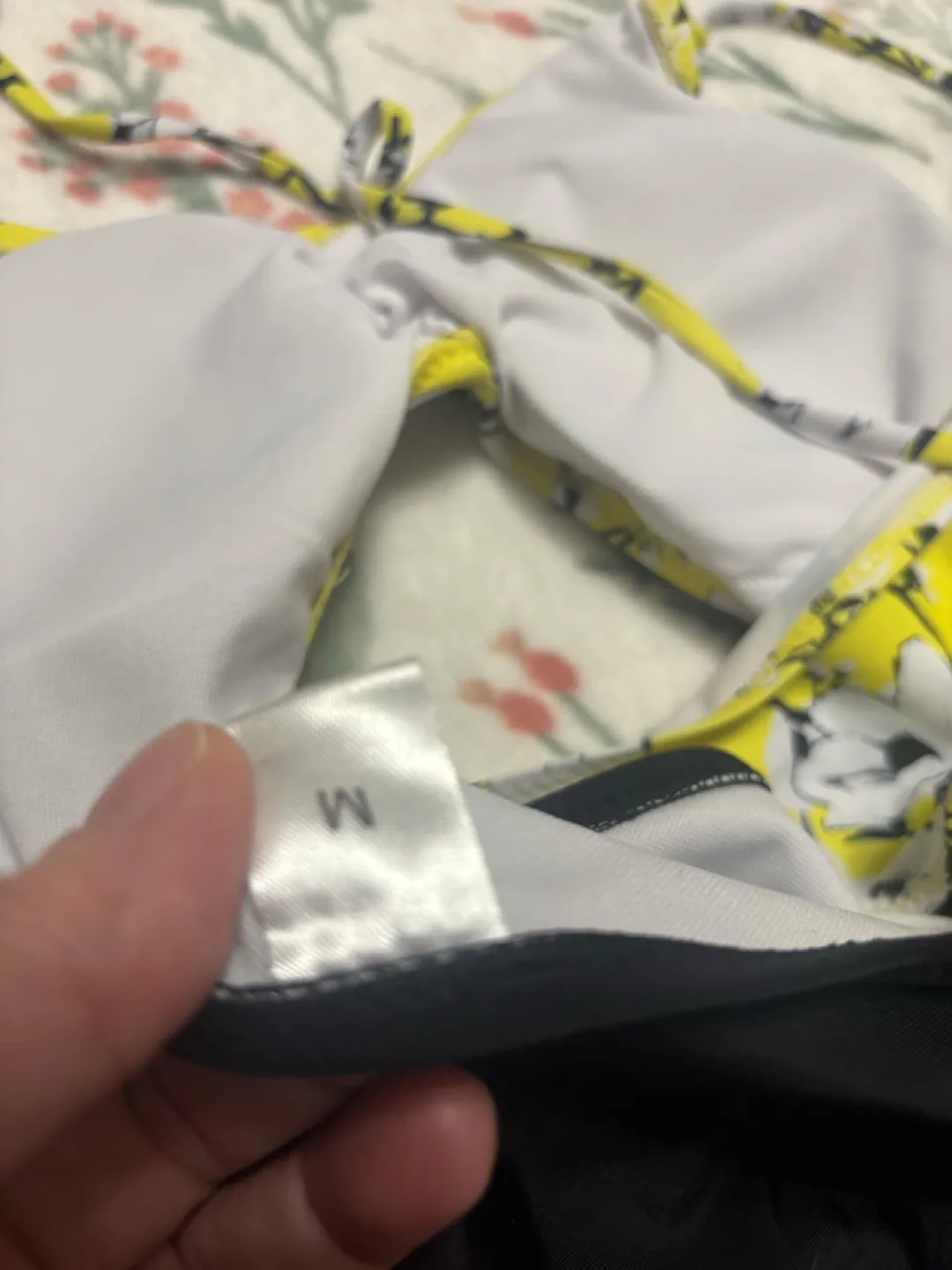 Women's Yellow Floral Cut-Out Monokini Swimsuit - Size Medium image indicator(3)