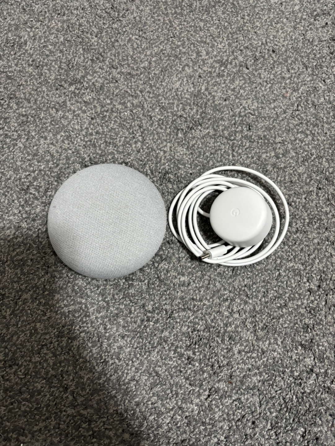 Google Nest Mini (2nd gen) Smart Speaker - Chalk
