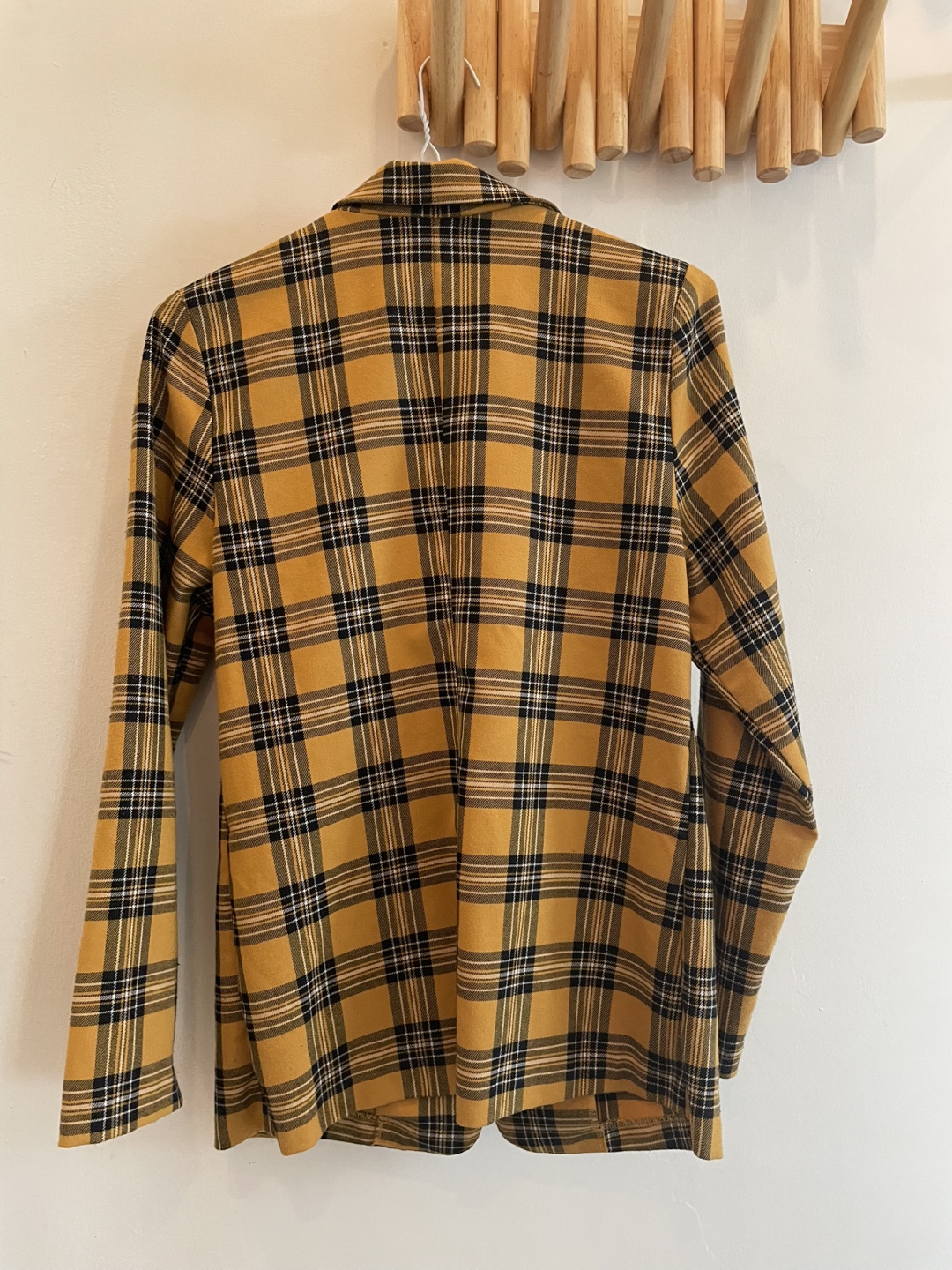 Vintage 2000’s Yellow Plaid Blazer - photo 2