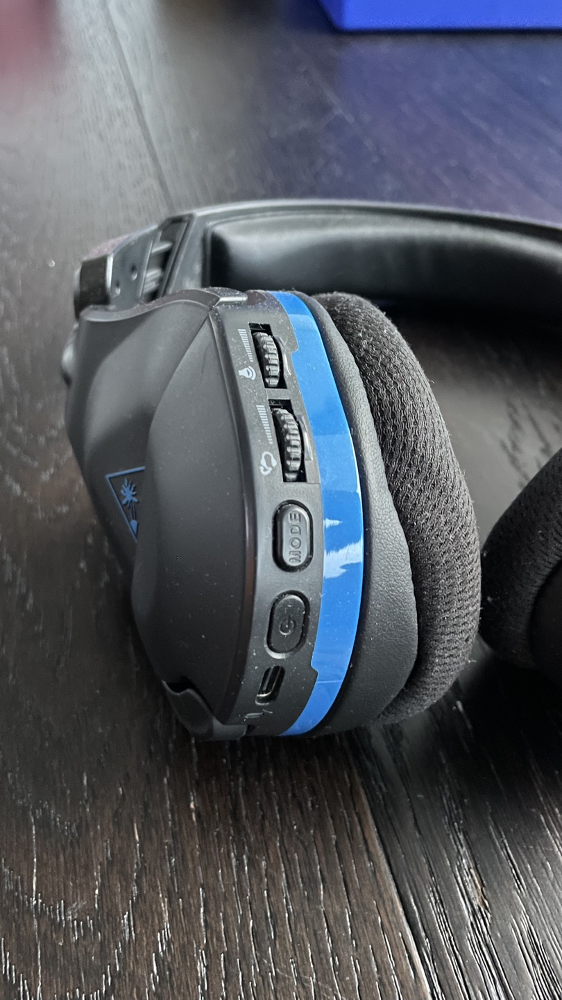 Turtle Beach Stealth 600 Gaming Headset for PLAYSTATION - photo 2
