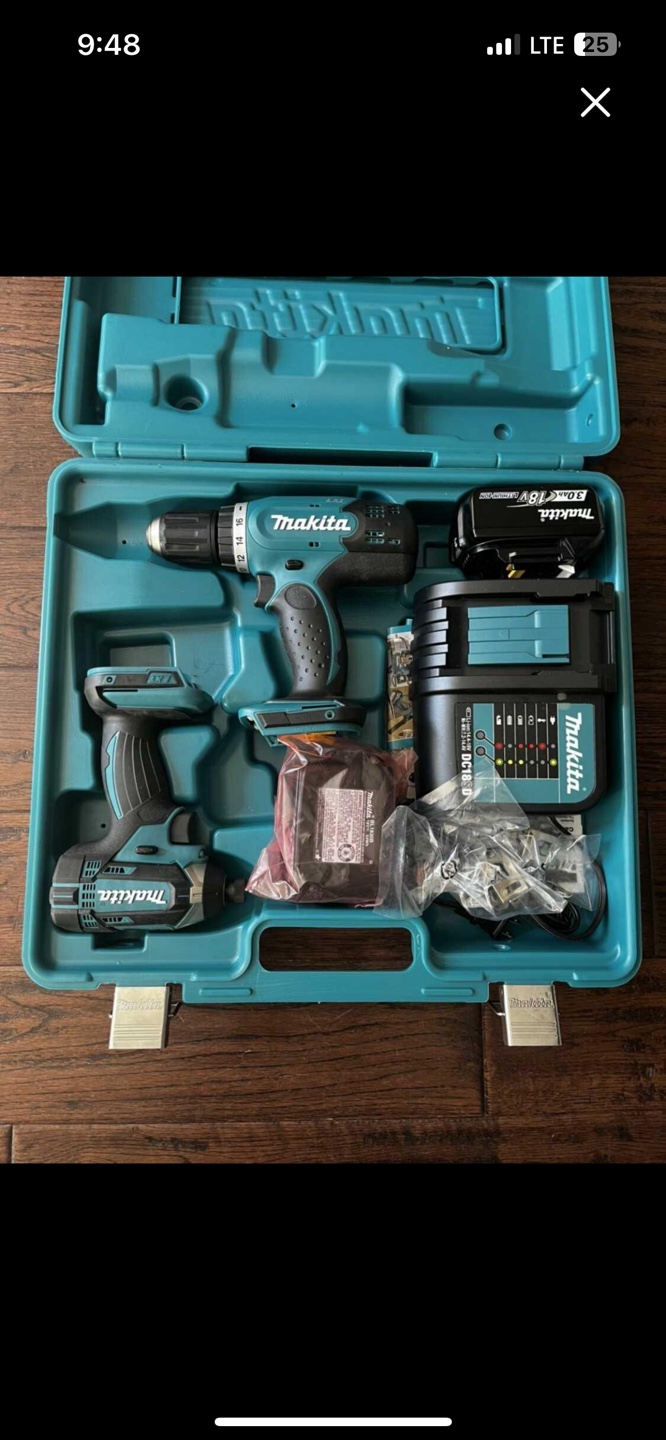 Brand New Makita 18V Cordless Drill & Impact Driver Combo Kit - photo 2